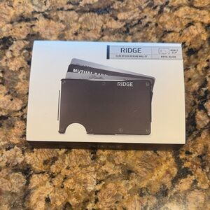 Ridge Black Slim RFID Blocking Wallet
